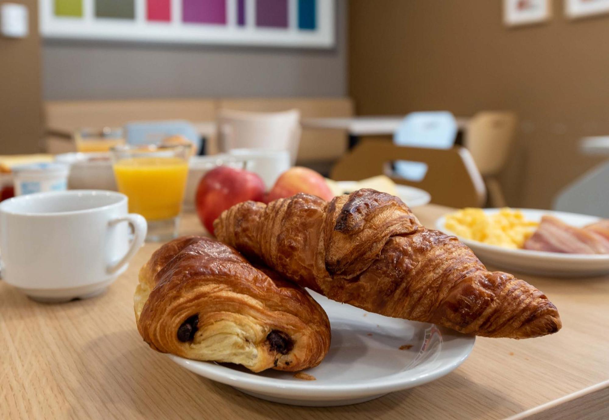 B&B Hotel Castres Centre Gambetta Buitenkant foto